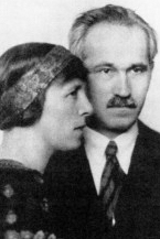 Norah Drewett, Kresz Géza Norah Drewett, Kresz Géza